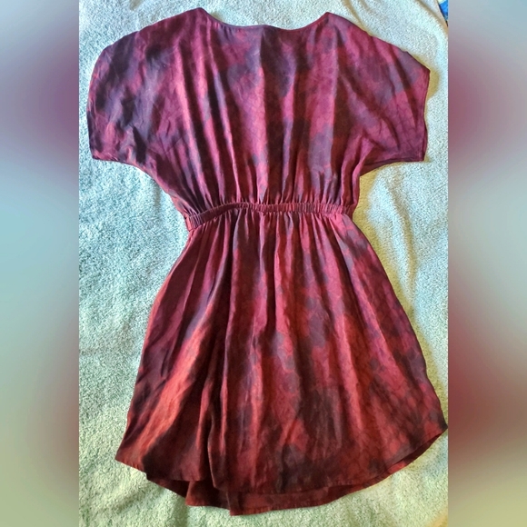 Express maroon snakeskin pattern short dress - Picture 2 of 5